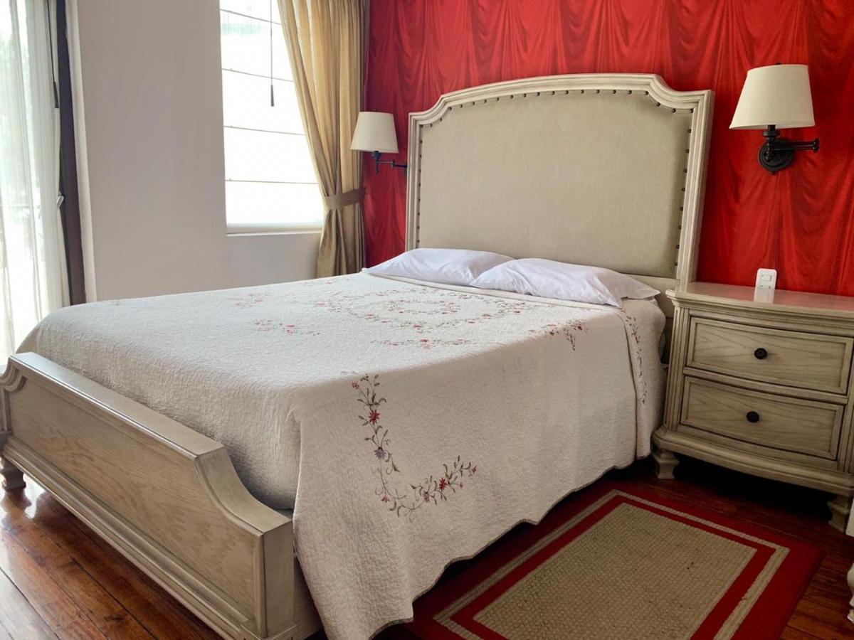 Hotel Azul De La Plaza By Chat Noir Cuenca Luaran gambar