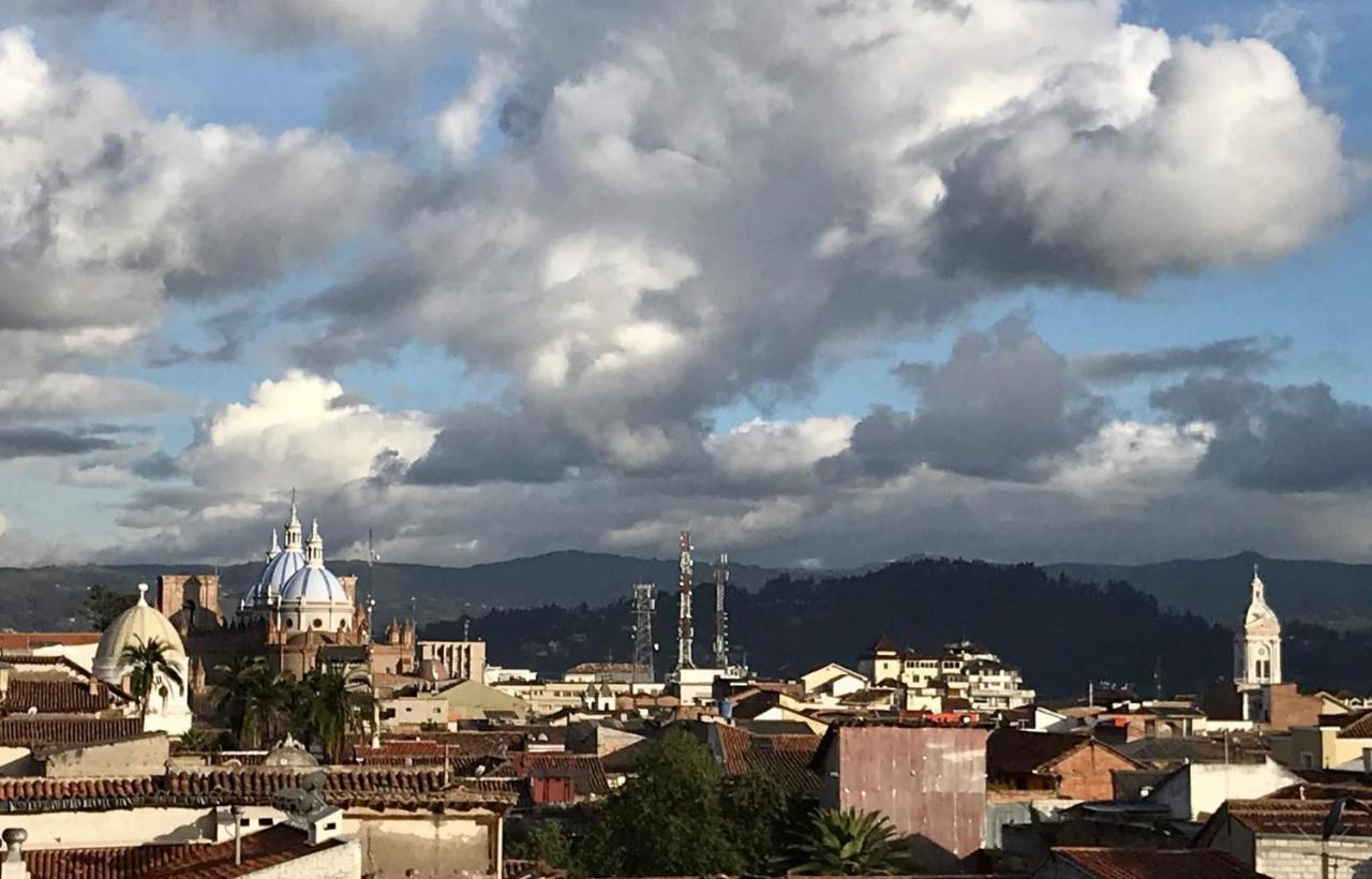 Hotel Azul De La Plaza By Chat Noir Cuenca Luaran gambar