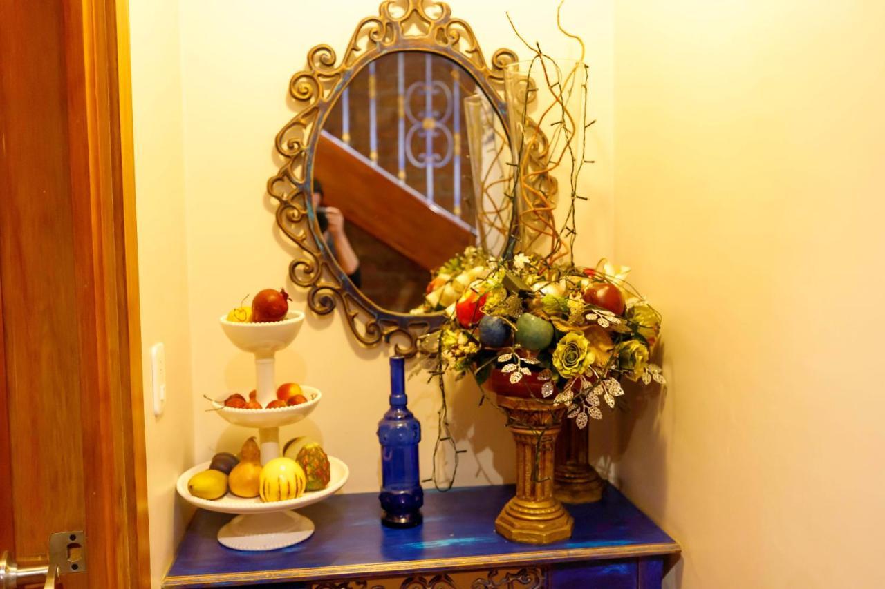 Hotel Azul De La Plaza By Chat Noir Cuenca Luaran gambar